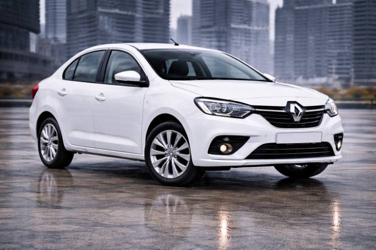 Renault Logan disponible para entrega en aeropuerto
